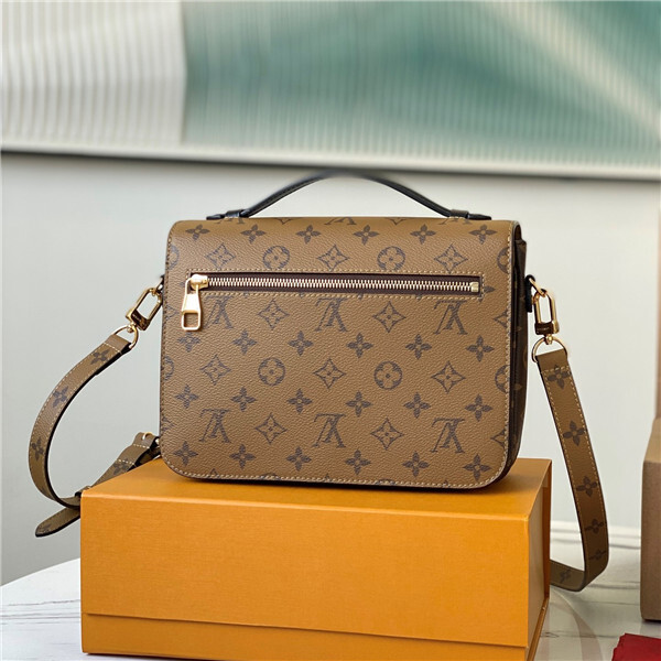 My Honest Thoughts on the Louis Vuitton Pochette Metis East West