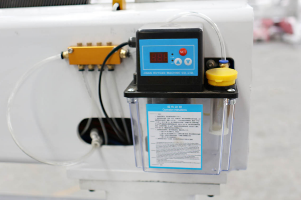 auto tool changer cnc router 2100*3000mm auto tool changer cnc router machine 