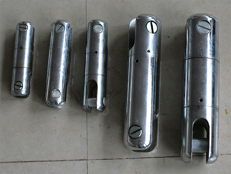 Portable Electrical Wire Rope Swivel Connector Articulated Swivel Joint