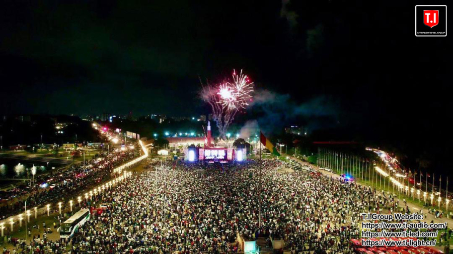 T.I Group Supplies 16 LA-215 Dual 15