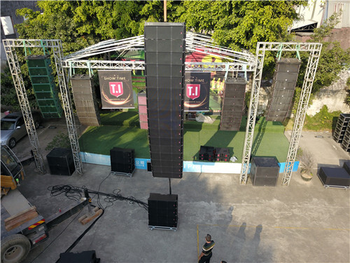 Set up and test for MAX212 dual 12-inch three-way line array speaker Line array, stadium events, outdoor events, pro audio, pro sound, dual 12 inch, audio, speaker