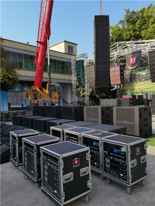 Set up and test for MAX212 dual 12-inch three-way line array speaker Line array, stadium events, outdoor events, pro audio, pro sound, dual 12 inch, audio, speaker