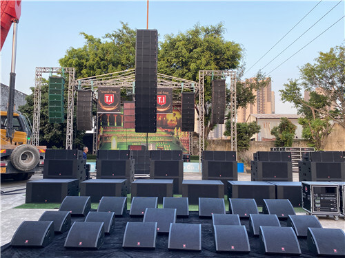 Set up and test for MAX212 dual 12-inch three-way line array speaker Line array, stadium events, outdoor events, pro audio, pro sound, dual 12 inch, audio, speaker