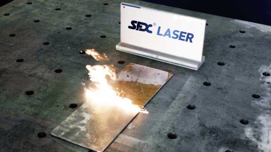 The Pros and Cons of Pulsed and CW Laser Cleaning