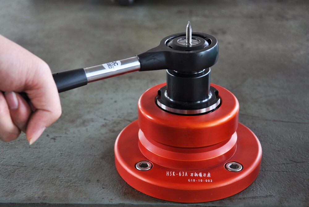 SFX HSK50A/63A/100A Lock Holder Tool Tightening Fixture Fit HSK A type