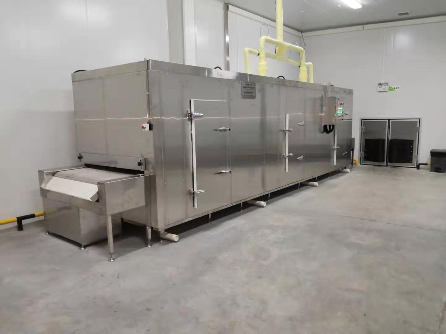 tunnel freezer factory provide 500kg/h China tunnel freezer for frozen