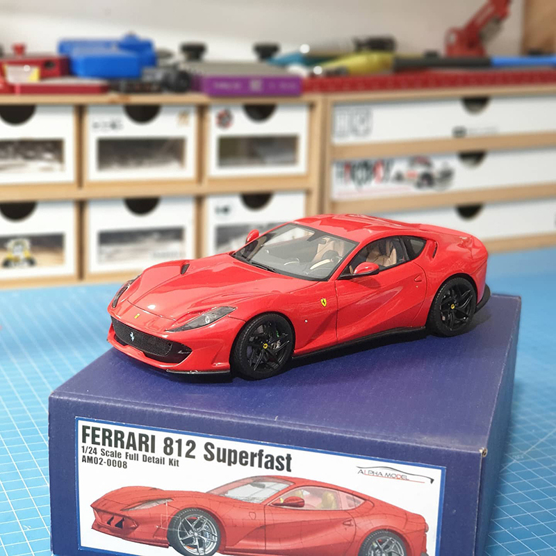 1/24 Ferrari 812 SuperFast (Build by ruso model)