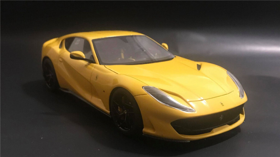 1/24 Ferrari 812 Superfast finish building model pictures by Eric Rocchi‎