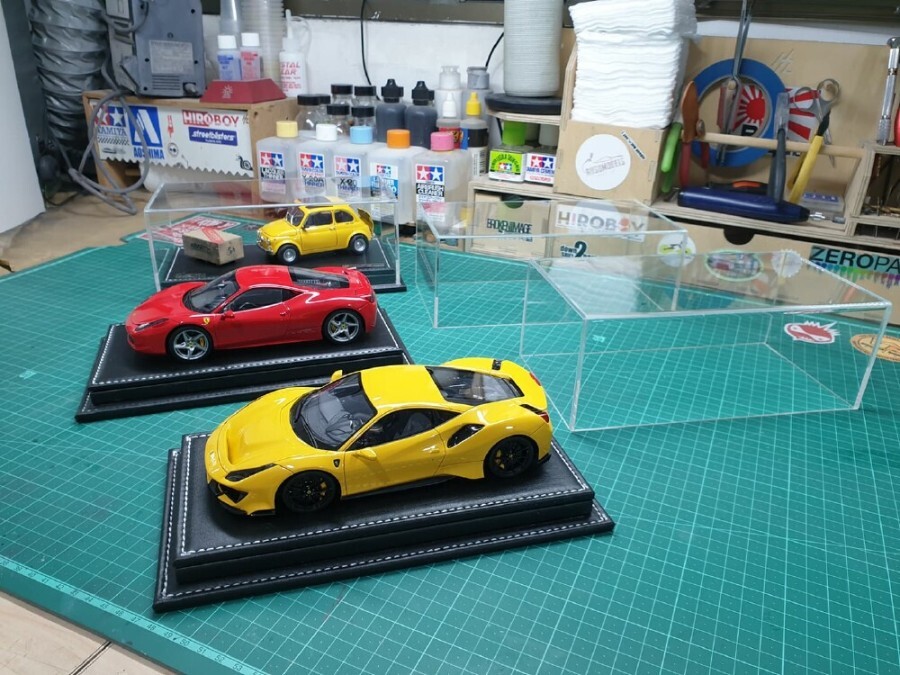 1/24 Ferrari 488 GTB building by Ruso Model finish building model  pictures.