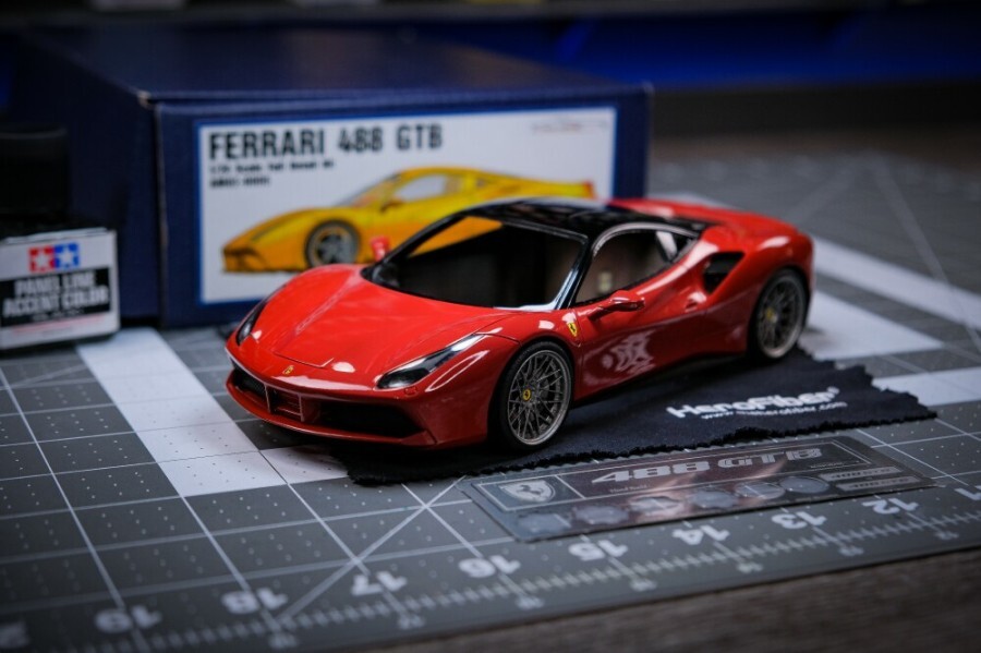 1/24 Ferrari 488 GTB finish building by Scale Vehicles