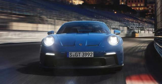 Made for the track : ALL NEW Porsche 911 GT3