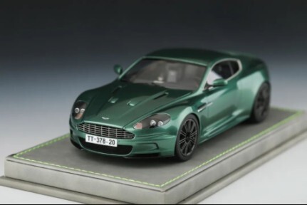1/24 Aston Martin DBS AM02-0015