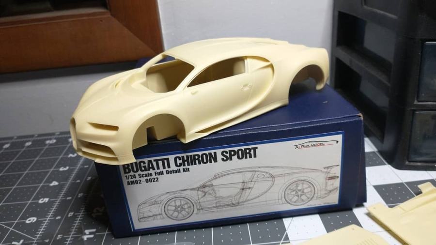 1/24 Bugatti Chiron Sport（1）