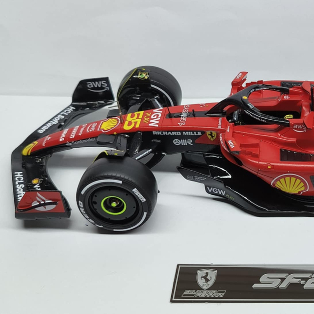 1/20 Scale Model Car Kit AM03-0011  F1 2023 SF23  - Alpha (1/20)