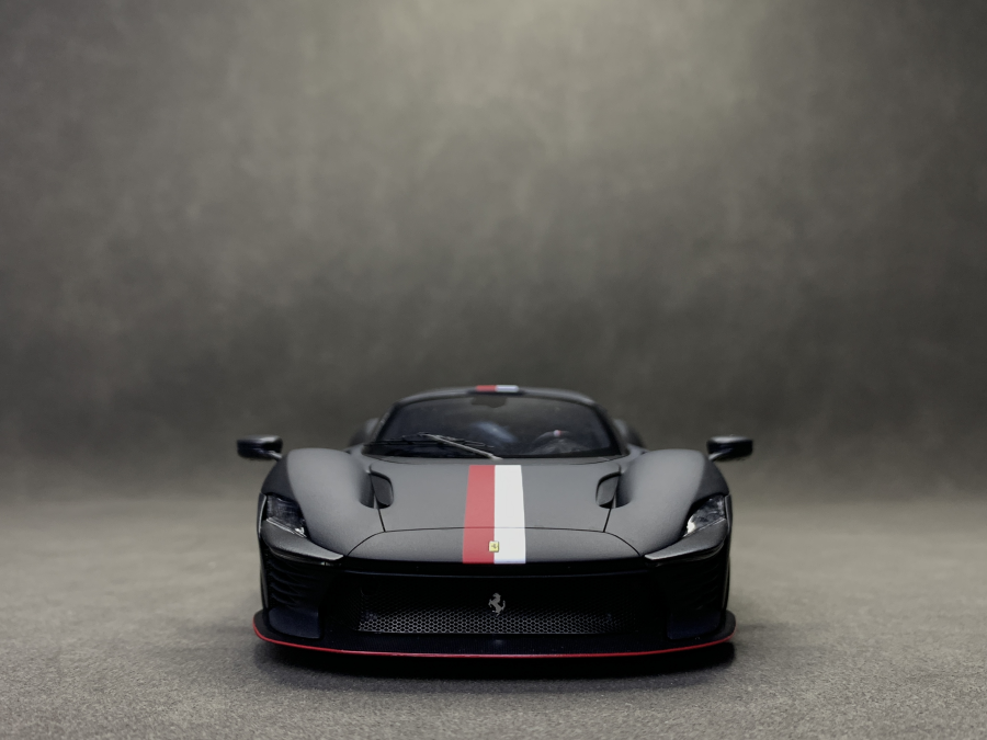 Ferrari Daytona SP3 - AM02-0072