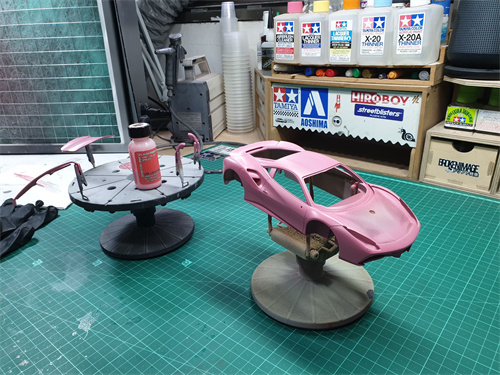 Do resin car models need primer? at
