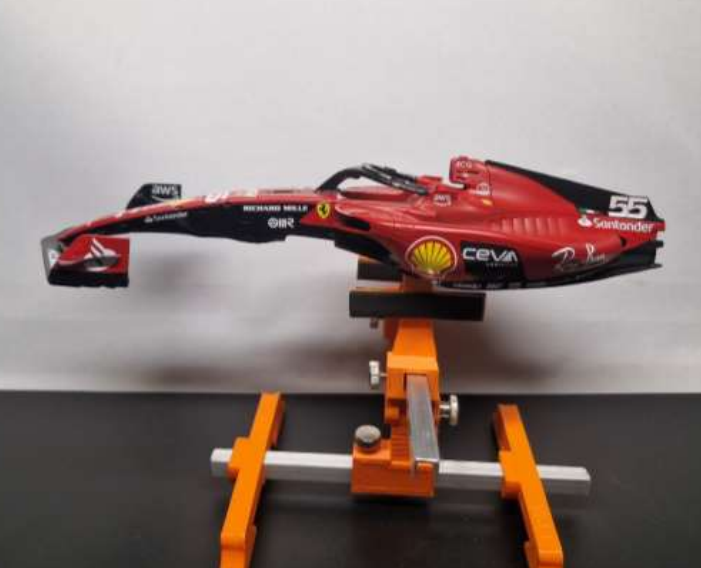 1/20 Scale Model Car Kit AM03-0011 F1 2023 SF23 - Alpha (1/20)