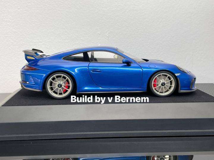 Porsche 911 Gt3-alpha Model