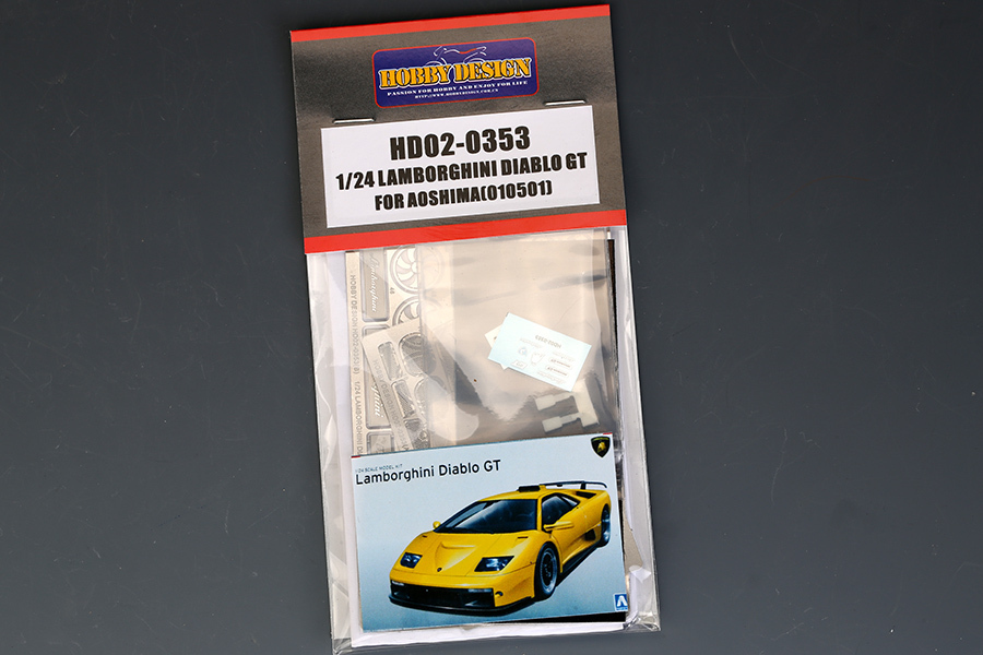 Lamborghini Diablo Special モデルキット Lamborghini Diablo Special モデルキット 新しい1 : 18 W / B
