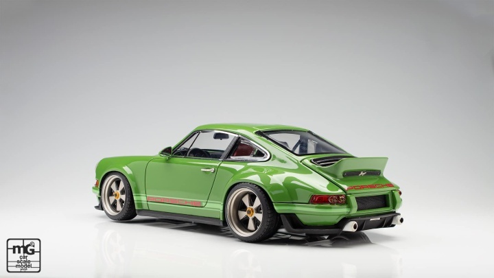 1/24 Scale Model Car Kit Porsche 911 DLS Full Detail Kit