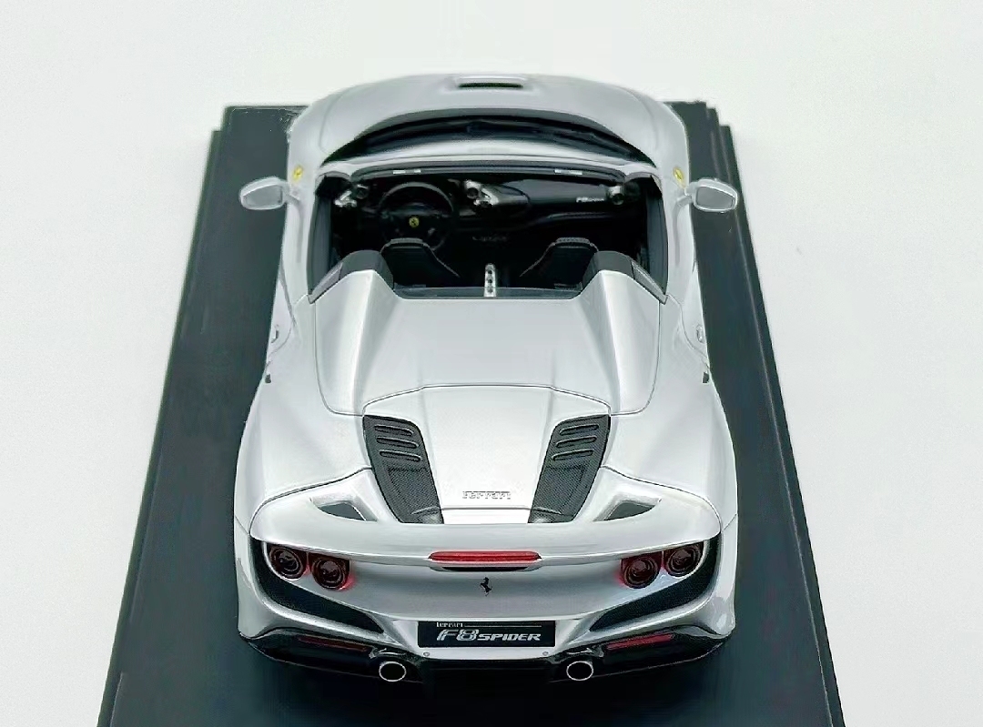 1/24 scale model car kit Ferrari F8 Spider——Alpha Model