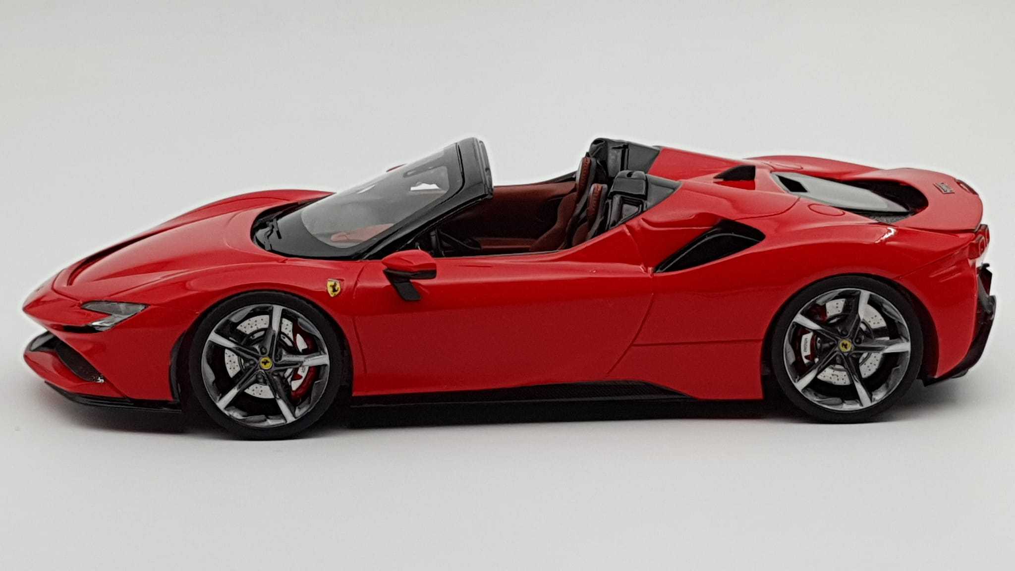 1/24 scale model car kit Ferrari SF90 Spider——Alpha Model
