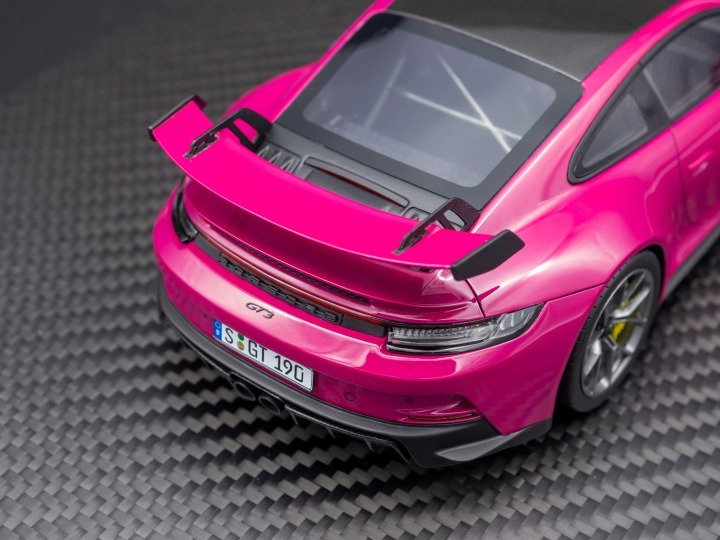 1/24 scale model car kit Porsche 911(992) GT3-Alpha Model 1/24 scale model car kit Porsche 911(992) GT3-Alpha Model