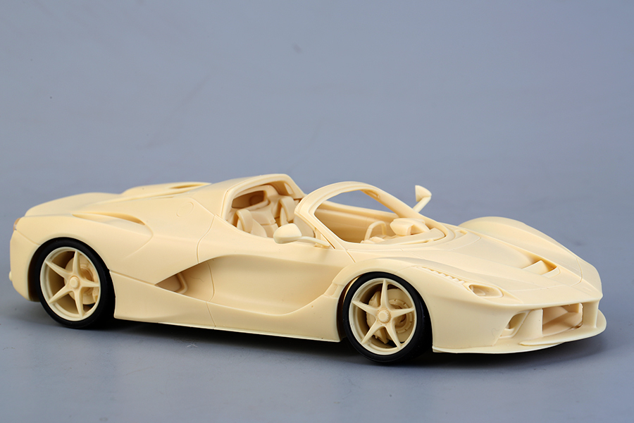 【未開封】Ferrari LaFerrari Bonhams Cars : 2014 Ferrari LaFerrari Berlinetta Chassis no