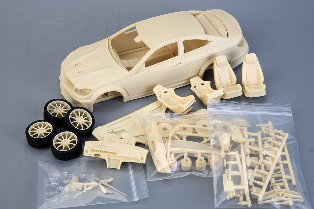 1/24 scale model car kit Mercedes Benz C63 AMG Black Series