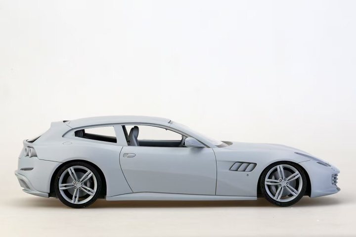 ミニカー Ferrari GTC4 Lusso ferrari-gtc4-lusso-01.jpg