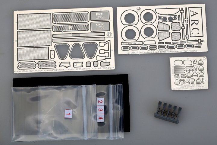 1/24 scale model Nissan R34 Openable Door&Engine Detail-up Parts