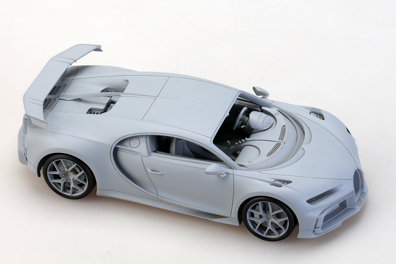1/24 scale model car kit Bugatti Chiron Pur Sport-Alpha Model