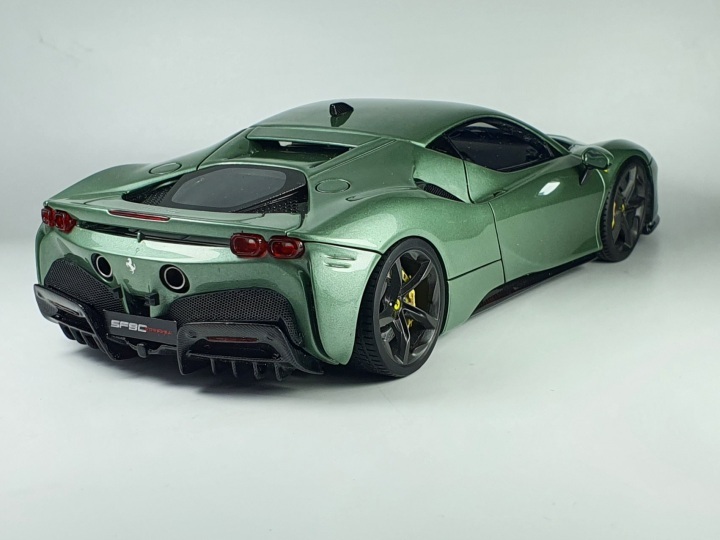 1/24 scale model car kit Ferrari SF90 Stradale-Alpha Model