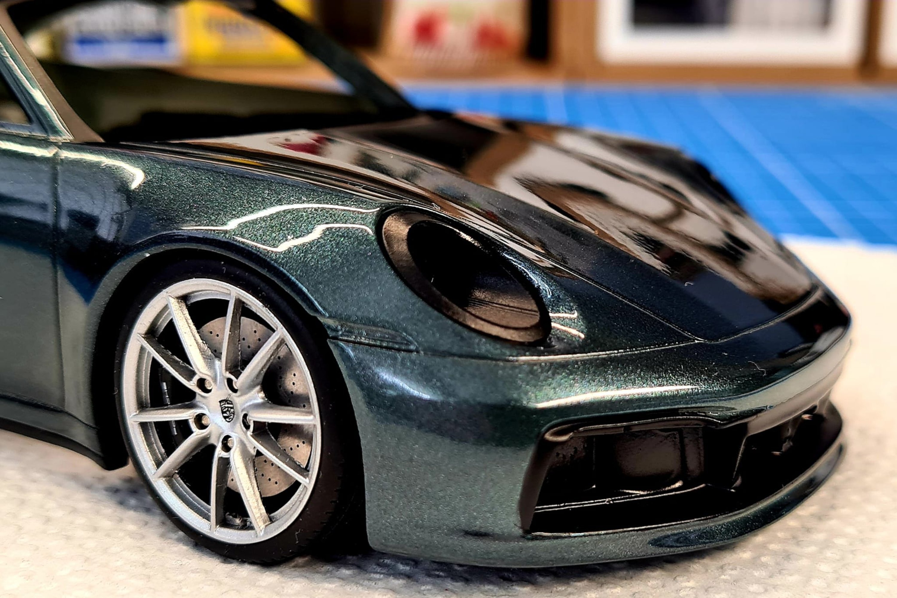 1/24 scale model car kit Porsche 911 Carrera 2021