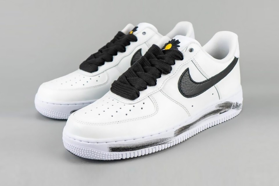 PEACEMINUSONE×NIKE AIR FORCE1 PARA NOISE