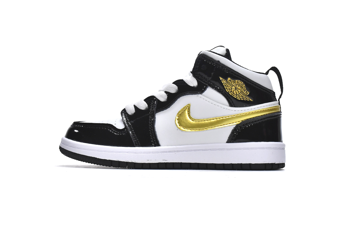 air jordan black and gold shoes