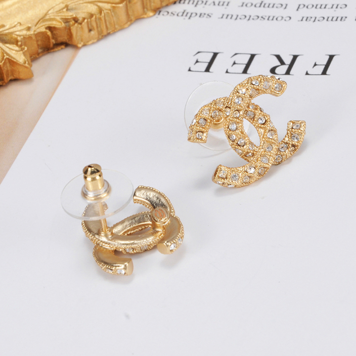 chanel stud earrings amazon
