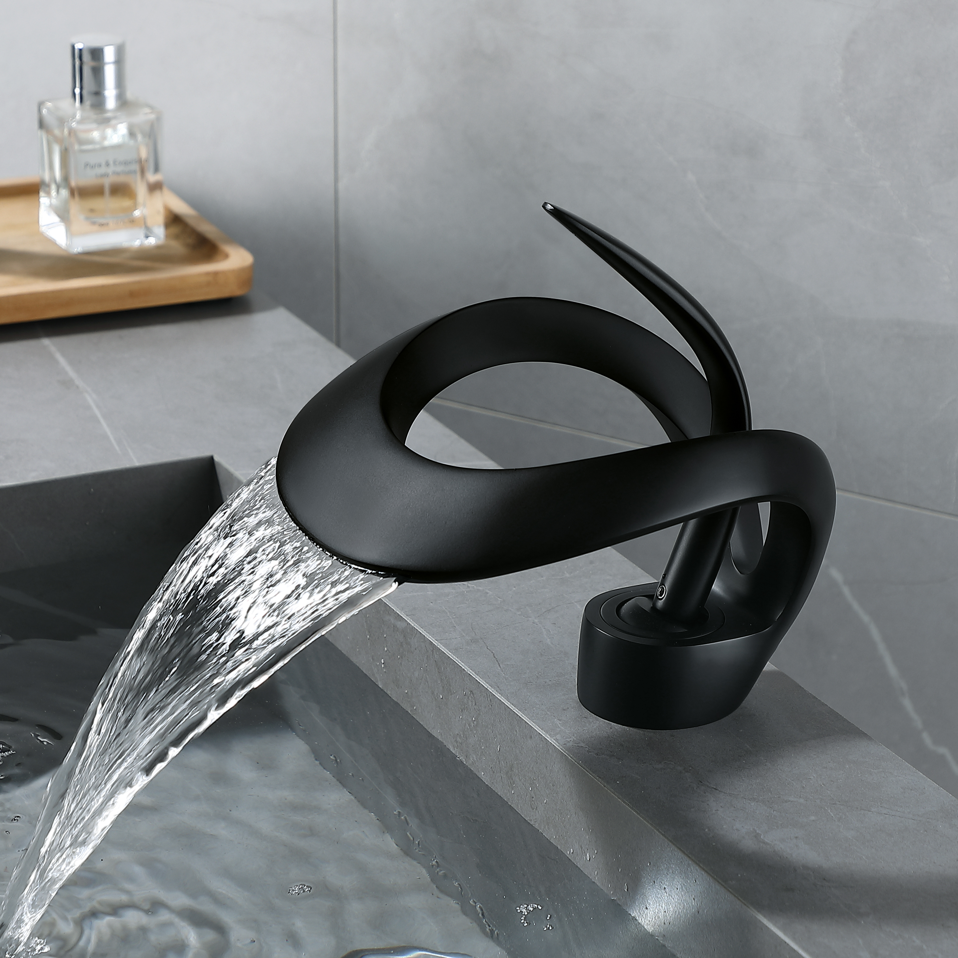日本未入荷 Hole Single Gold Himylen Bathroom Faucet Sink 魚介類(加工食品)