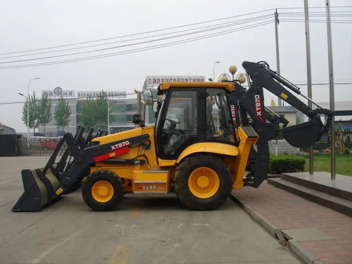 XCMG XT870 Backhoe Loader